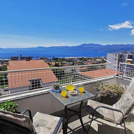 Apartment Belvedere With Seaview Rijeka Ngoại thất bức ảnh